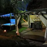 Holiday home Messzikek *